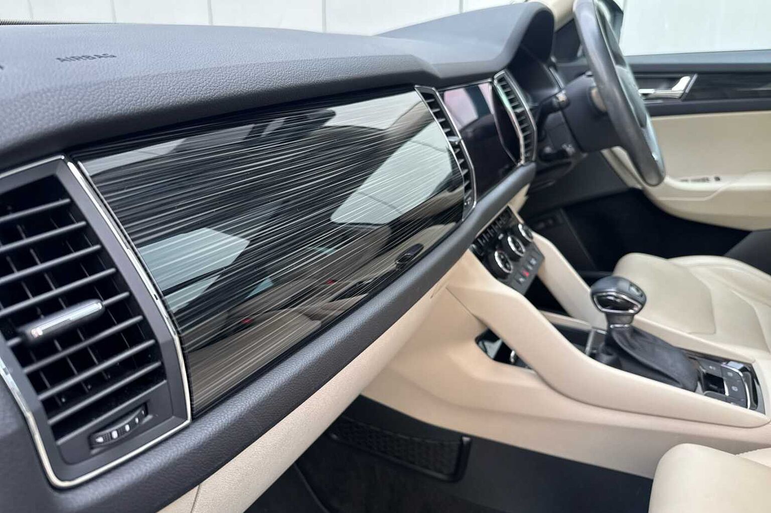 SKODA Kodiaq 2.0 TSI (180ps) SE L (5 Seats) 4x4 Auto/DSG SUV *LEZ Compliant*