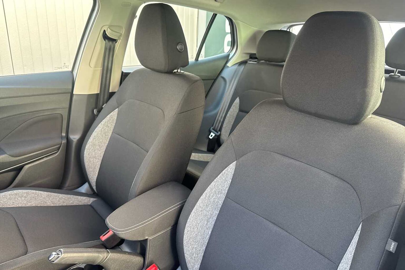 SKODA Fabia 1.0 TSI (116ps) SE Comfort Hatchback *LEZ Compliant*