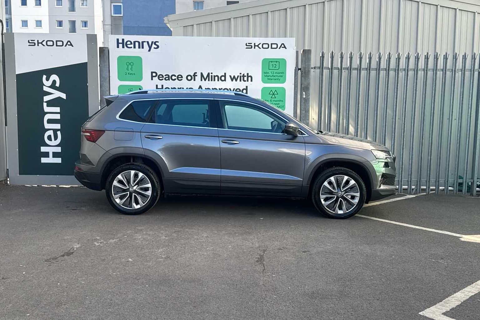 SKODA Karoq 1.0 TSI (116ps) SE L SUV *LEZ Compliant*