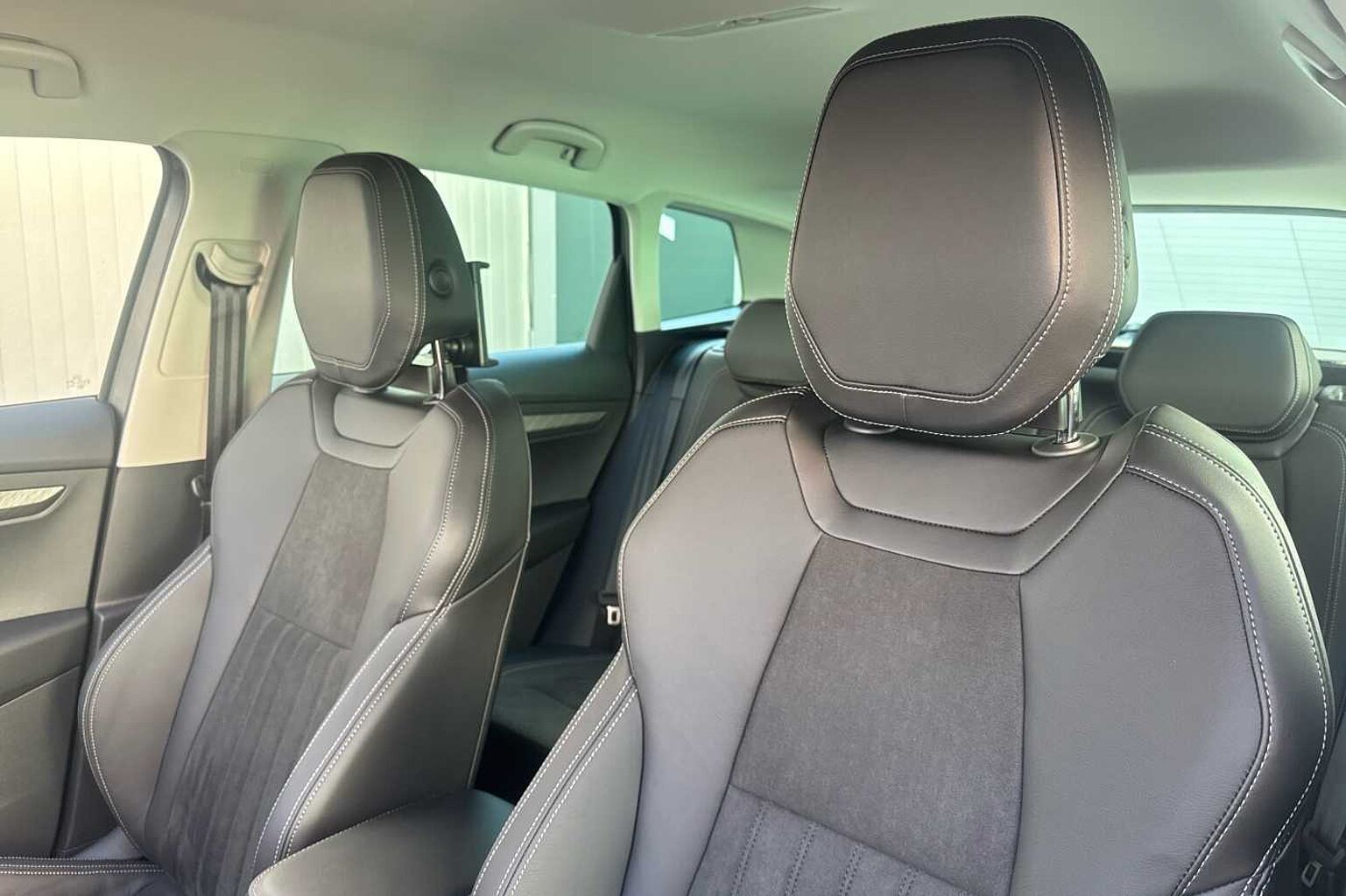 SKODA Karoq 1.0 TSI (116ps) SE L SUV *LEZ Compliant*