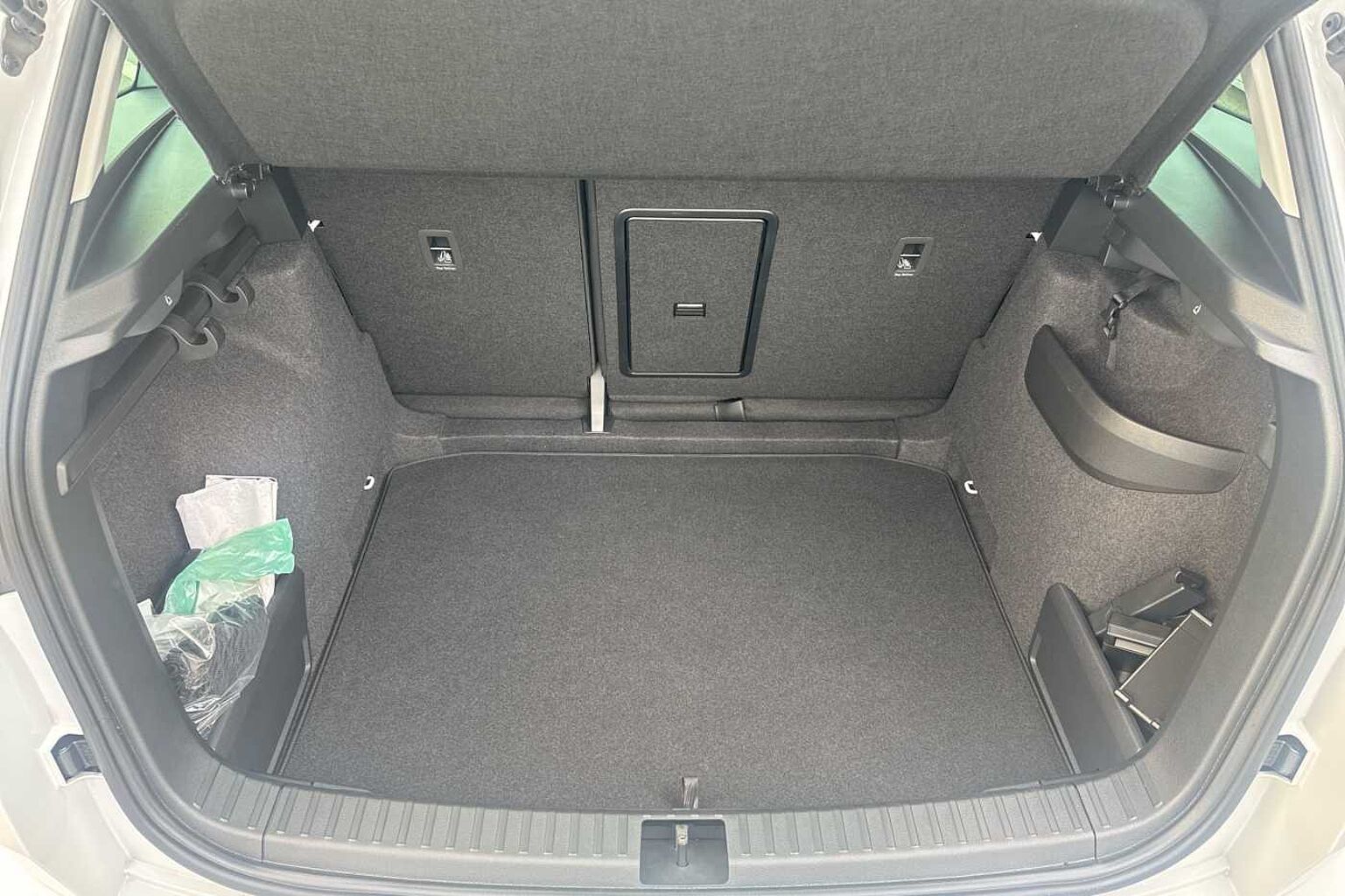 SKODA Karoq 1.0 TSI (116ps) SE Drive SUV *LEZ Compliant*
