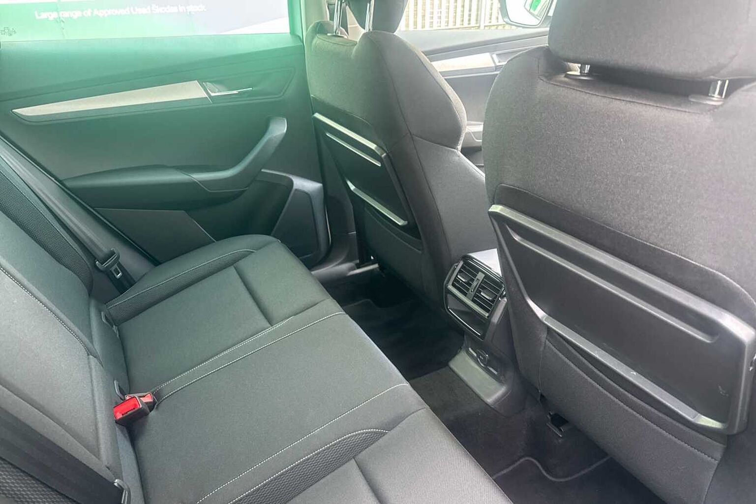 SKODA Karoq 1.0 TSI (116ps) SE Drive SUV *LEZ Compliant*