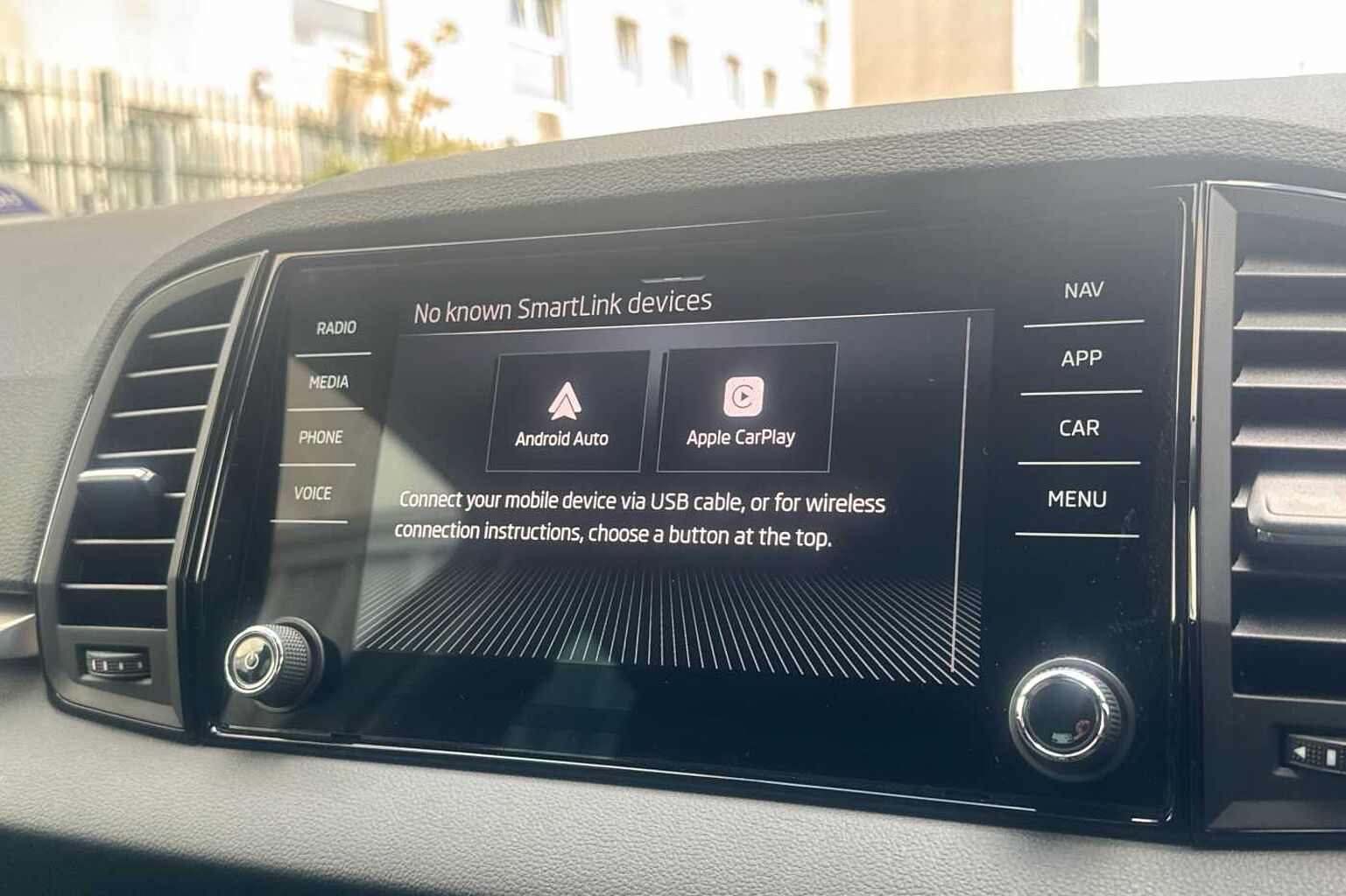 SKODA Karoq 1.0 TSI (116ps) SE Drive SUV *LEZ Compliant*