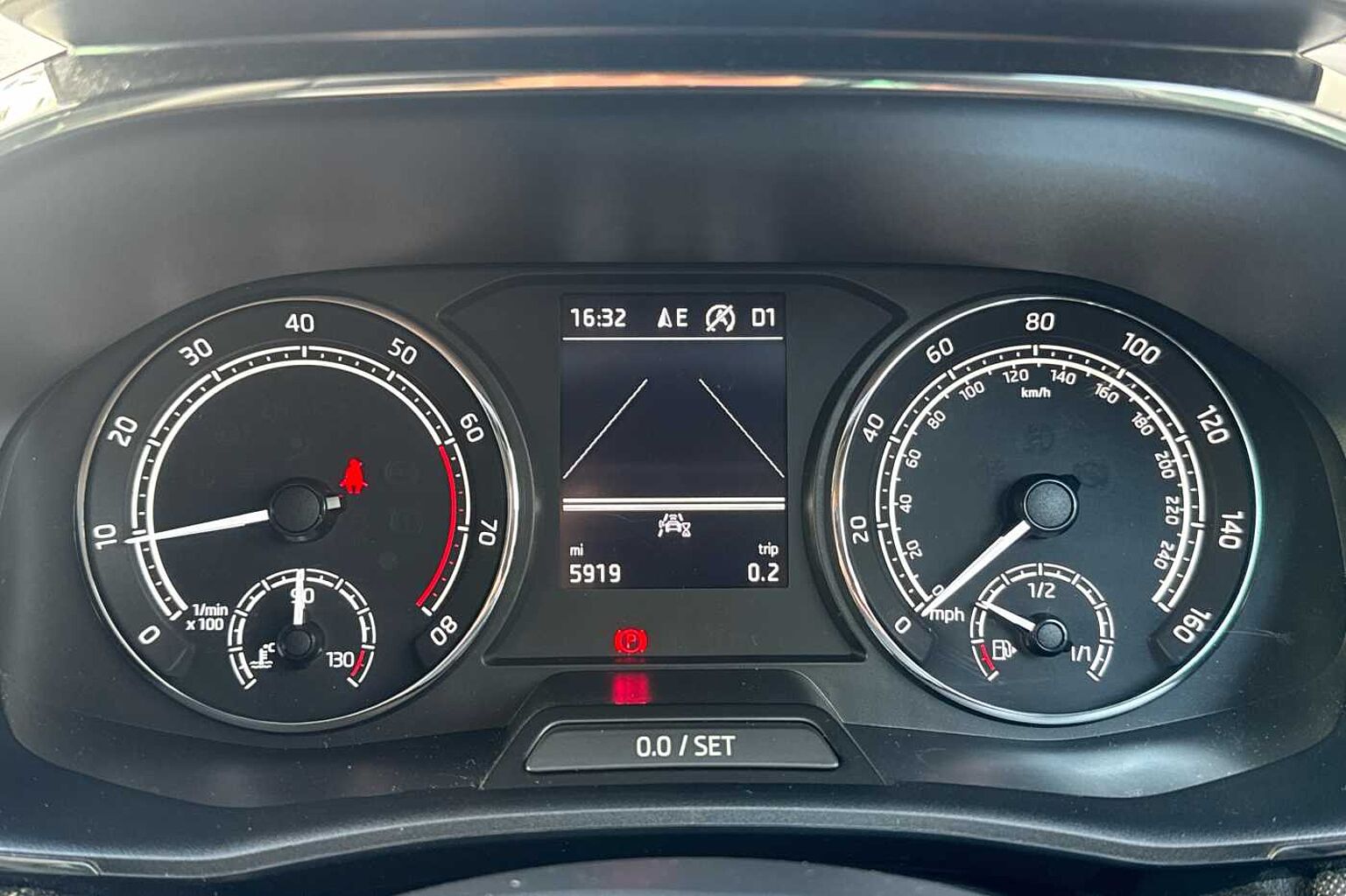 SKODA Fabia 1.0 TSI (110ps) SE L Auto/DSG SUV *LEZ Compliant*